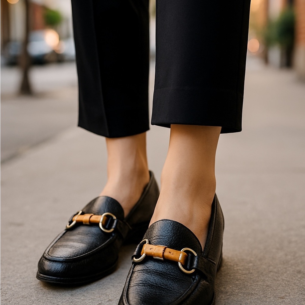 Gucci Black Leather Loafers with Gold Accent